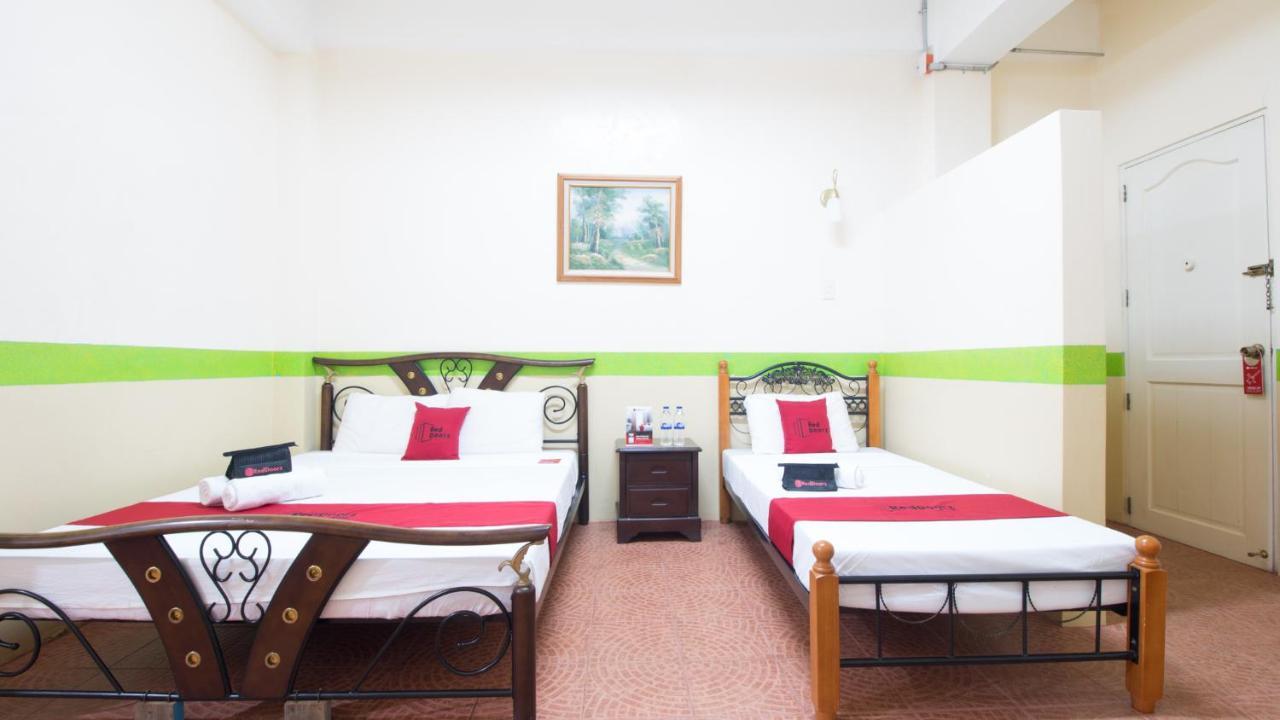 RedDoorz Praferosa Resort Hotel Calamba Exterior foto